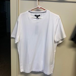 COPY - Banana Republic White Luxury Touch T-Shirt - Medium